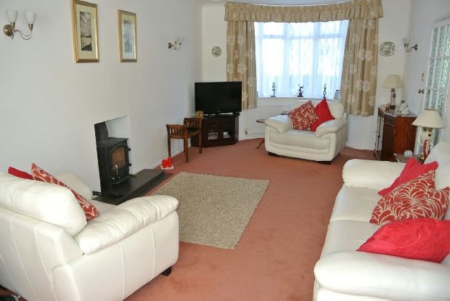  Image of 3 bedroom Detached house for sale in Wadsworth Road Stapleford Nottingham NG9 at Wadsworth Road  Stapleford, NG9 8AZ