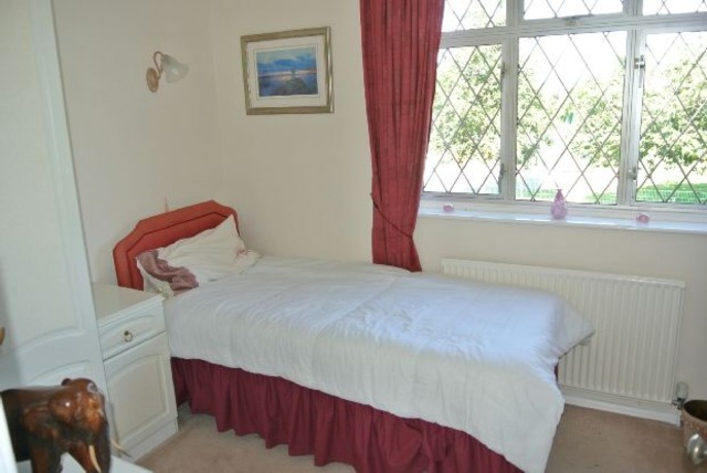  Image of 3 bedroom Detached house for sale in Wadsworth Road Stapleford Nottingham NG9 at Wadsworth Road  Stapleford, NG9 8AZ