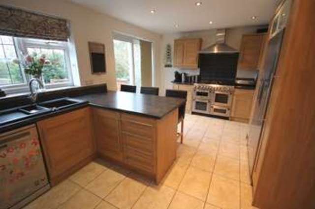  Image of 4 bedroom Detached house for sale in Walton Hill Castle Donington Derby DE74 at Castle Donington Castle Donington Derbyshire, DE74 2XG