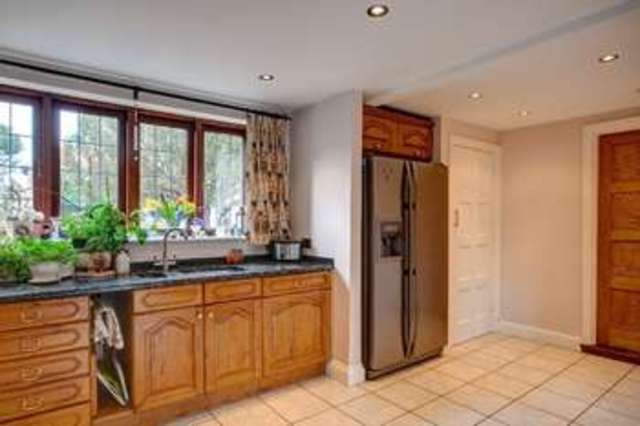 Image of 4 bedroom Detached house for sale in St. Georges Avenue Havant PO9 at Warblington Havant Hampshire, PO9 2RU