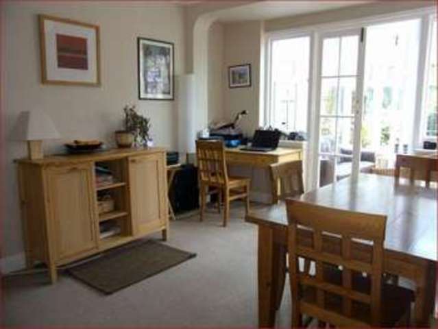  Image of 3 bedroom Property for sale in Warwick Road New Barnet Barnet EN5 at Warwick Road  NEW BARNET, EN5 5EH