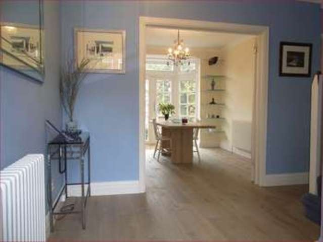  Image of 3 bedroom Semi-Detached house for sale in Warwick Road New Barnet Barnet EN5 at Warwick Road  New Barnet, EN5 5EH