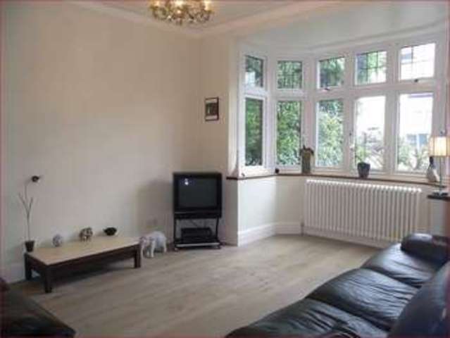  Image of 3 bedroom Semi-Detached house for sale in Warwick Road New Barnet Barnet EN5 at Warwick Road  New Barnet, EN5 5EH