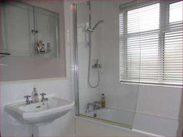  Image of 3 bedroom Semi-Detached house for sale in Warwick Road New Barnet Barnet EN5 at Warwick Road  New Barnet, EN5 5EH
