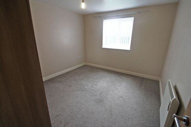 Image of 2 bedroom Flat for sale in Water Royd Lane Mirfield WF14 at Water Royd Lane  Mirfield, WF14 9DF