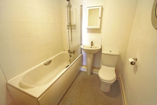  Image of 2 bedroom Flat for sale in Water Royd Lane Mirfield WF14 at Water Royd Lane  Mirfield, WF14 9DF