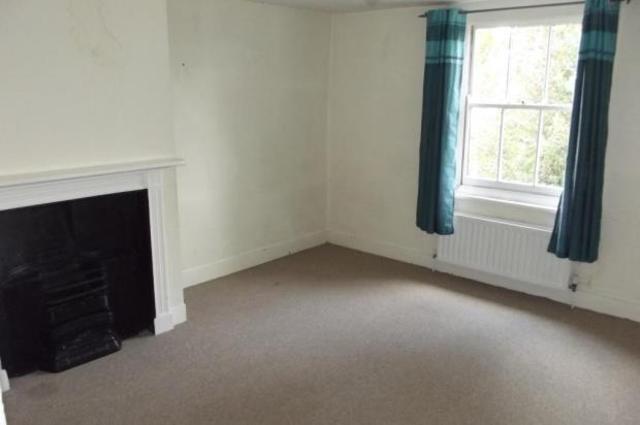  Image of 4 bedroom Semi-Detached house to rent in Stotfold Road Arlesey SG15 at Stotfold Road Arlesey Arlesey, SG15 6XP