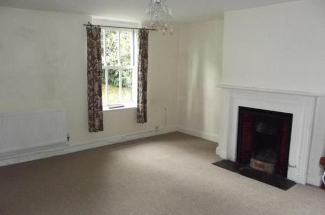  Image of 4 bedroom Semi-Detached house to rent in Stotfold Road Arlesey SG15 at Stotfold Road Arlesey Arlesey, SG15 6XP
