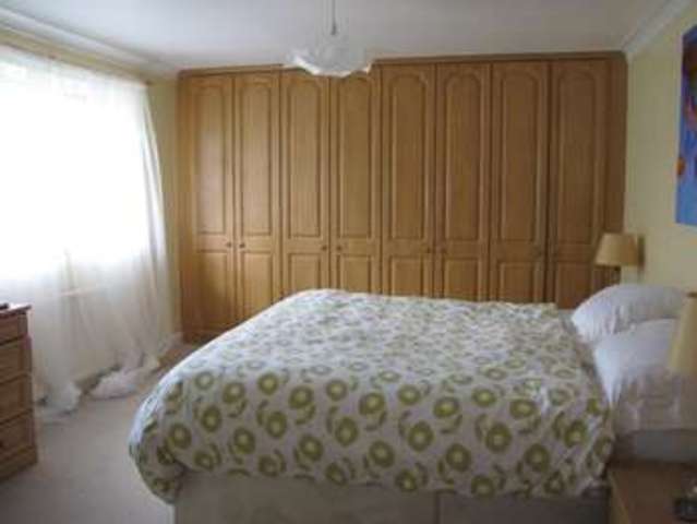  Image of 4 bedroom Detached house for sale in Wallis Road Waterlooville PO7 at Waterlooville Hampshire, PO7 7RX