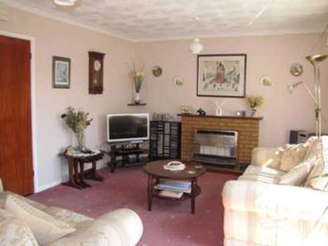  Image of 2 bedroom Detached house for sale in Sandyfield Crescent Cowplain Waterlooville PO8 at Waterlooville Hampshire, PO8 8SQ
