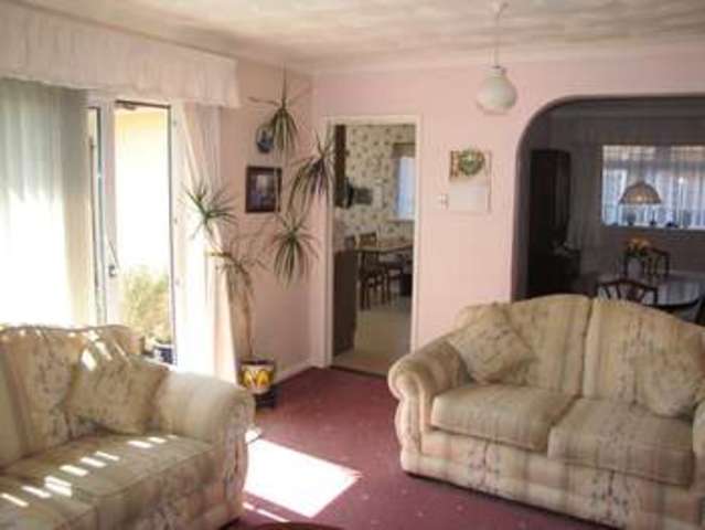  Image of 2 bedroom Detached house for sale in Sandyfield Crescent Cowplain Waterlooville PO8 at Waterlooville Hampshire, PO8 8SQ