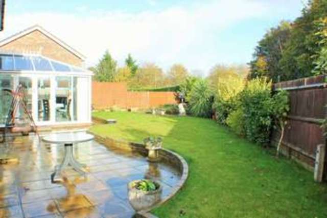  Image of 4 bedroom Detached house for sale in Mallow Close Waterlooville PO7 at Waterlooville Hampshire, PO7 8EF
