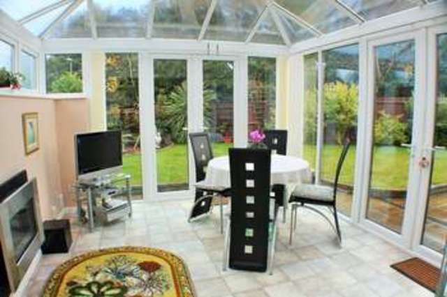  Image of 4 bedroom Detached house for sale in Mallow Close Waterlooville PO7 at Waterlooville Hampshire, PO7 8EF