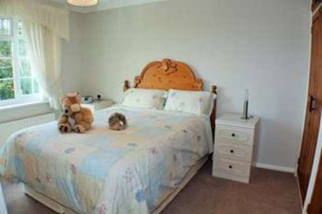  Image of 4 bedroom Detached house for sale in Mallow Close Waterlooville PO7 at Waterlooville Hampshire, PO7 8EF