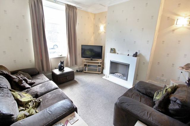  Image of 3 bedroom Detached house for sale in Waverley Road Elland HX5 at Waverley Road  Elland, HX5 0NL