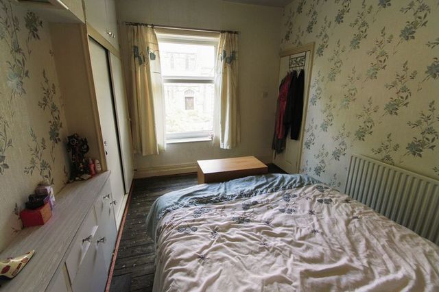  Image of 3 bedroom Detached house for sale in Waverley Road Elland HX5 at Waverley Road  Elland, HX5 0NL