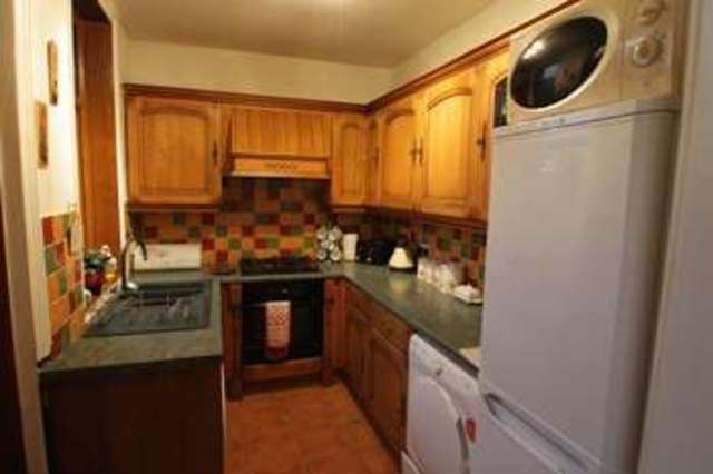  Image of 3 bedroom Terraced house for sale in Waverley Road Elland HX5 at Waverley Road  Elland, HX5 0NL