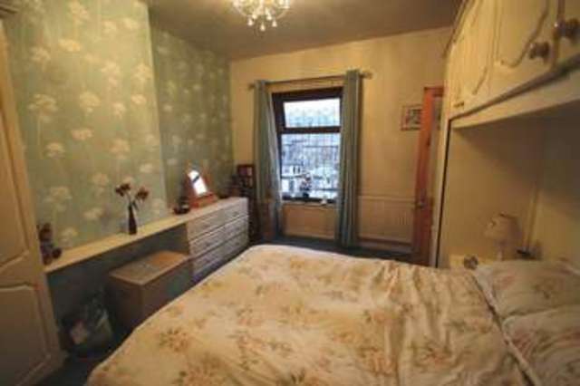  Image of 3 bedroom Terraced house for sale in Waverley Road Elland HX5 at Waverley Road  Elland, HX5 0NL
