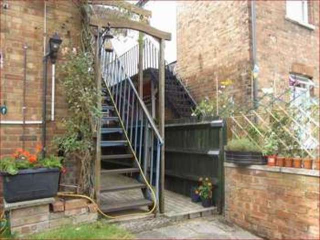  Image of 3 bedroom Property for sale in Welbeck Road New Barnet Barnet EN4 at Welbeck Road  EAST BARNET, EN4 8RY
