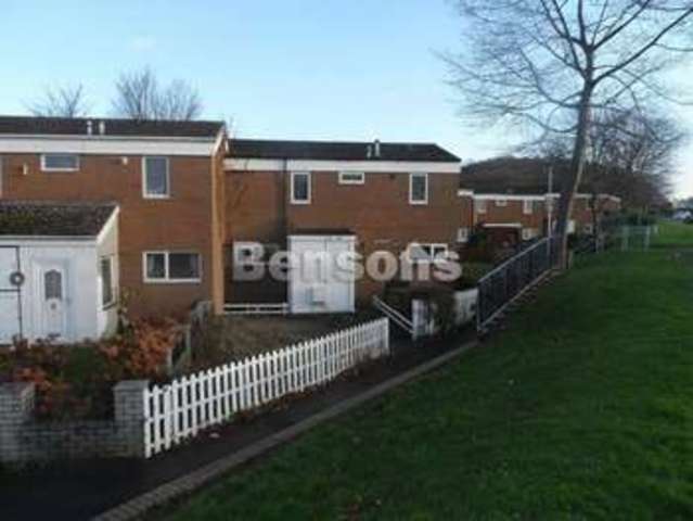  Image of 3 bedroom Detached house to rent in Westbourne Madeley Telford TF7 at Westbourne Woodside Telford, TF7 5QJ