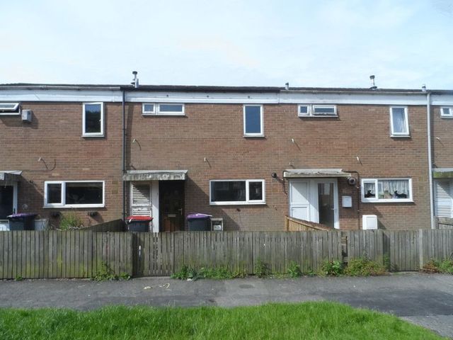  Image of 3 bedroom Terraced house to rent in Westbourne Madeley Telford TF7 at Westbourne Woodside Telford, TF7 5QJ