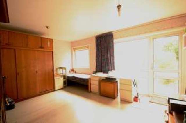  Image of 3 bedroom Terraced house for sale in Westgate Road Beckenham BR3 at Beckenham Kent Beckenham, BR3 5TR
