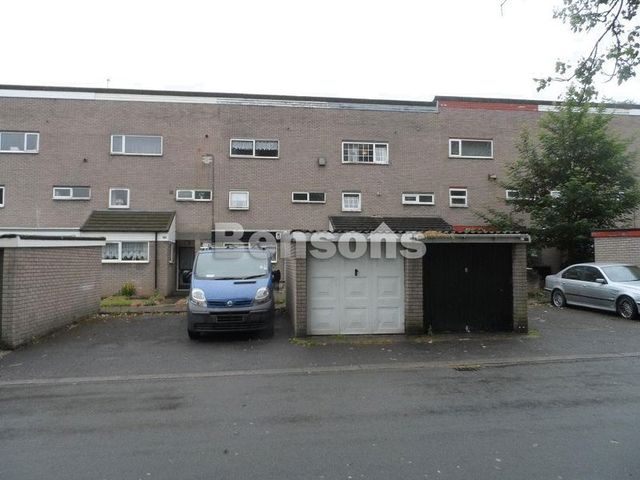  Image of 4 bedroom Terraced house to rent in Willowfield Telford TF7 at Willowfield Woodside Telford, TF7 5NY