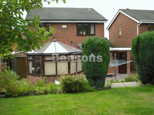  Image of 4 bedroom Property to rent in Windermere Drive Priorslee Telford TF2 at Windermere Drive Priorslee Telford, TF2 9RA