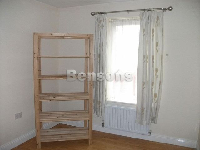  Image of 2 bedroom Flat to rent in Withering Close Wellington Telford TF1 at Withering Close Wellington Telford, TF1 1NT