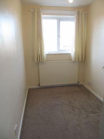  Image of 3 bedroom Semi-Detached house to rent in Woodrow Close Catshill Bromsgrove B61 at Woodrow Close Catshill Bromsgrove, B61 0NY