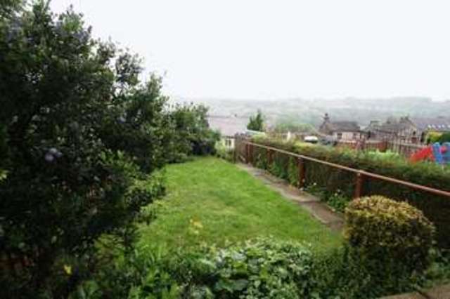  Image of 2 bedroom Terraced house to rent in Woodside View Greetland Halifax HX4 at Woodside View Greetland Halifax, HX4 8BP
