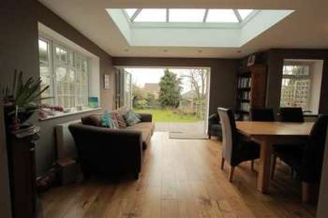  Image of 5 bedroom Semi-Detached house for sale in Woodville Road New Barnet Barnet EN5 at Woodville Road  NEW BARNET, EN5 5NS