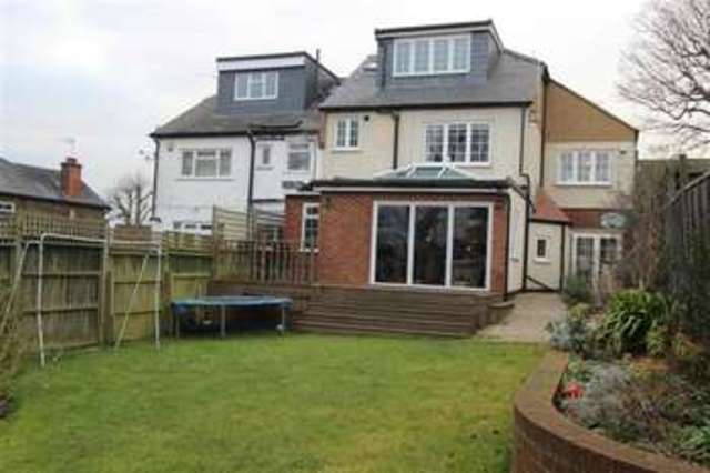  Image of 5 bedroom Semi-Detached house for sale in Woodville Road New Barnet Barnet EN5 at Woodville Road  NEW BARNET, EN5 5NS