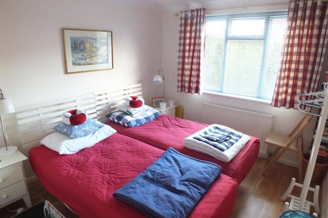  Image of 2 bedroom Bungalow for sale in Frances Lane Saundersfoot SA69 at Saundersfoot Pembrokeshire Saundersfoot, SA69 9HB
