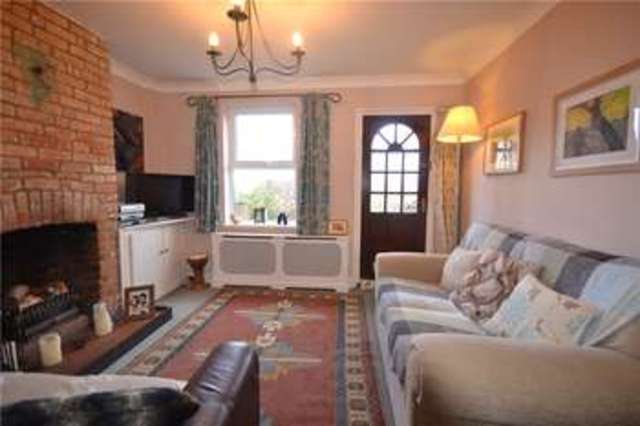  Image of 2 bedroom End of Terrace to rent in Barrells Down Road Bishop