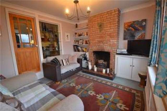 Image of 2 bedroom End of Terrace to rent in Barrells Down Road Bishop