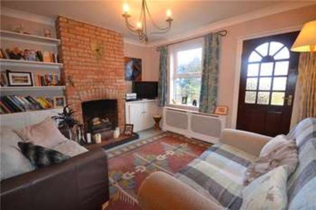  Image of 2 bedroom End of Terrace to rent in Barrells Down Road Bishop