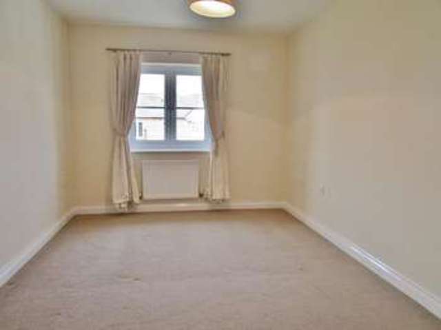  Image of 2 bedroom Flat to rent in Smiths Wharf Wantage OX12 at Limborough Lane  Wantage, OX12 9GH