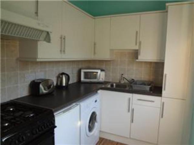  Image of 4 bedroom Detached house to rent in Carrick Knowe Grove Edinburgh EH12 at Corstorphine Edinburgh Edinburgh, EH12 7DB