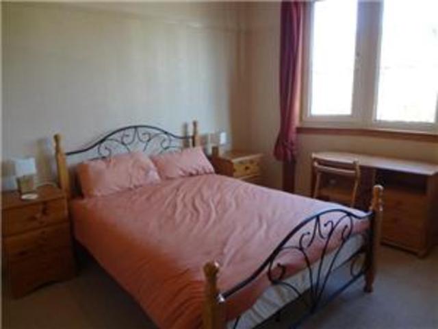  Image of 4 bedroom Detached house to rent in Carrick Knowe Grove Edinburgh EH12 at Corstorphine Edinburgh Edinburgh, EH12 7DB