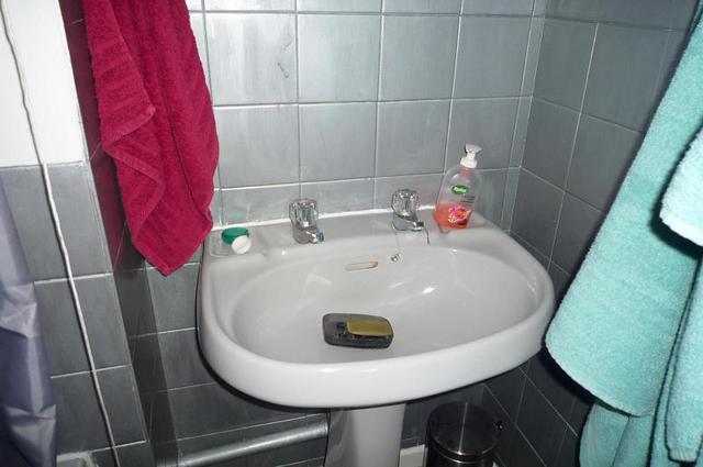 Image of 1 bedroom End of Terrace to rent in Corby Crescent Portsmouth PO3 at Portsmouth, PO3 5UR