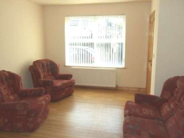  Image of 3 bedroom Semi-Detached house to rent in Coronation Way Tandragee Craigavon BT62 at Coronation Way Laurevale Craigavon, BT62 2GZ