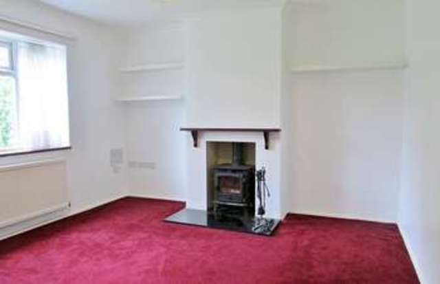  Image of 3 bedroom Semi-Detached house to rent in Hamfield Wantage OX12 at Wantage, OX12 9EG