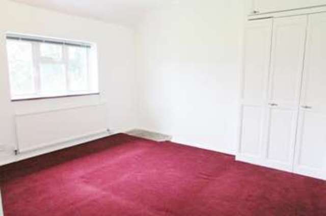  Image of 3 bedroom Semi-Detached house to rent in Hamfield Wantage OX12 at Wantage, OX12 9EG