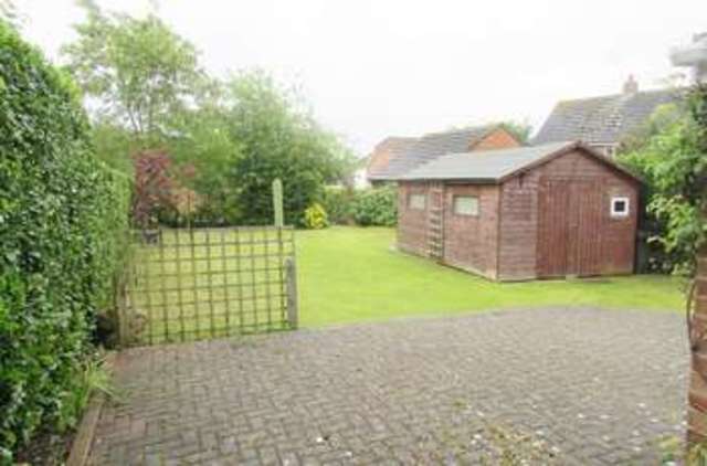  Image of 3 bedroom Semi-Detached house to rent in Hamfield Wantage OX12 at Wantage, OX12 9EG