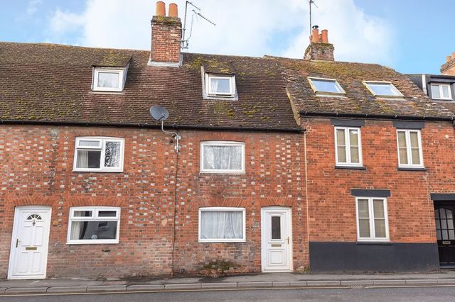  Image of 2 bedroom Terraced house for sale in Mill Street Wantage OX12 at Mill Street  Wantage, OX12 9AN
