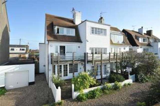  Image of 4 bedroom End of Terrace for sale in Seaway Cottages Wave Crest Whitstable CT5 at Seaway Cottage  Whitstable, CT5 1EQ