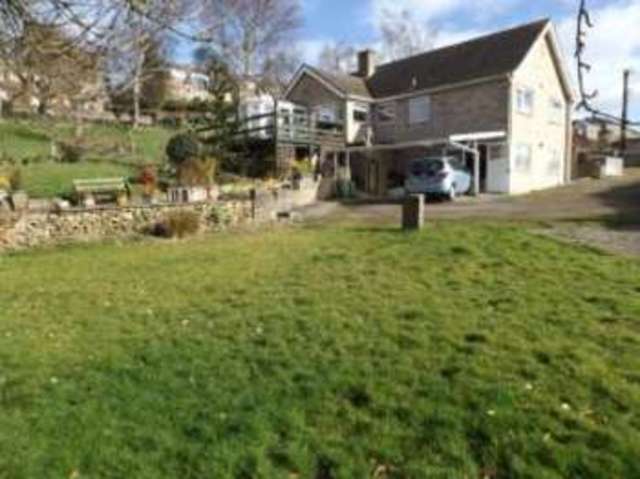  Image of 3 bedroom Bungalow for sale in Water Lane Cottingham Market Harborough LE16 at Cottingham Market Harborough Cottingham, LE16 8XU