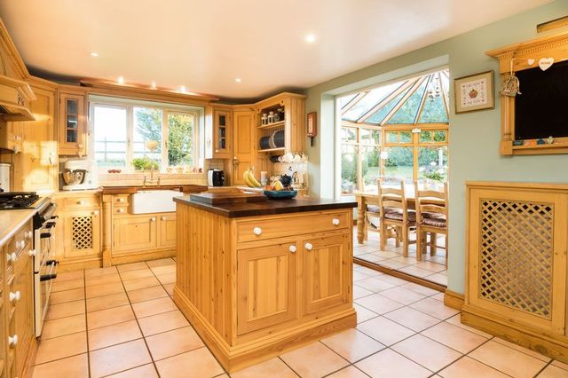  Image of 5 bedroom Detached house for sale in The Street Berden Bishop