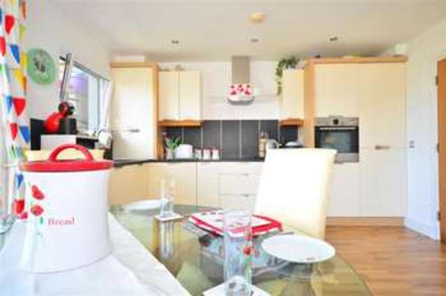  Image of 4 bedroom Town House for sale in Cormorant Grove Newport PO30 at Newport Isle of Wight Newport, PO30 2DY